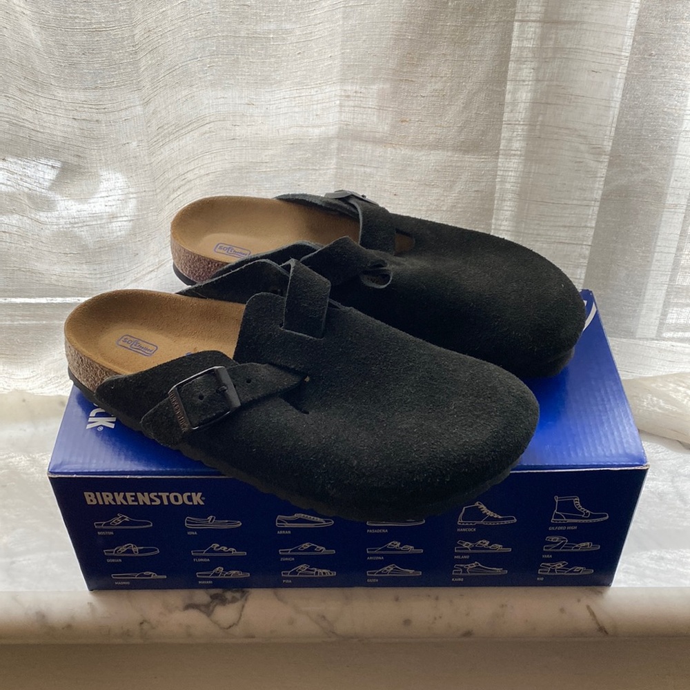 Birkenstock Women’s Boston Clog Soft Footbed Black Suede